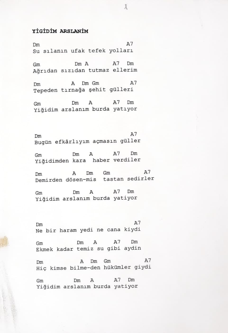 Daktiloyla yazılmış Yiğidim Arslanım akor sayfası
